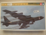 Thumbnail TAMIYA 60025 B-52D STRATOFORTRESS
